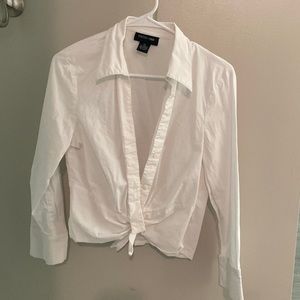 White dress shirt